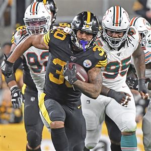 Winless Dolphins fall to Steelers on Monday Night Football