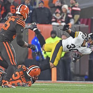 Steelers vs. Browns: Diontae Johnson bleeding from ear after dirty hit