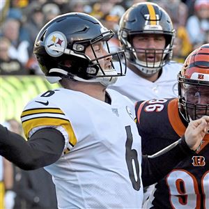 Duck Time: Hodges leads Steelers over winless Bengals 16-10