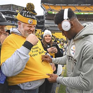 Former Dreadnaught Maurkice Pouncey Bulking Up to Be Leader