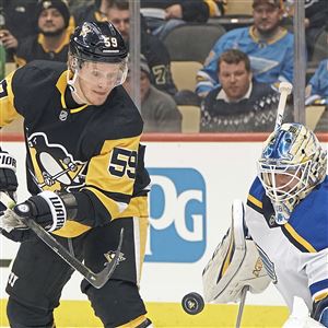 Chambers: Blues goalie Jordan Binnington embarrassed himself