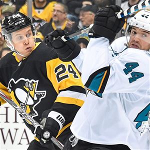 Penguins Notebook: Could Jarry Be Even Better? Letang's Labors