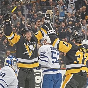 Penguins fans name baby after Sidney Crosby, Evgeni Malkin