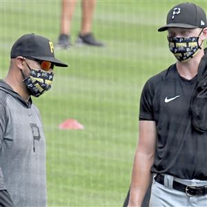 Eugenio Suarez homers three times as Reds beat Pirates, who lose Anthony  Alford to injury