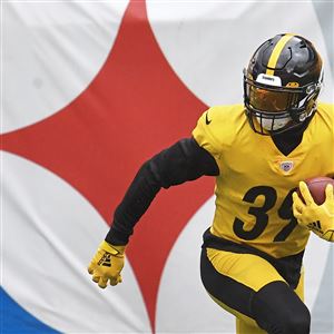 Pittsburgh Steelers OTAs Takeaways: Gunner Olszewski, Devin Bush and Some  Guy Outside the Fence - Sports Illustrated Pittsburgh Steelers News,  Analysis and More