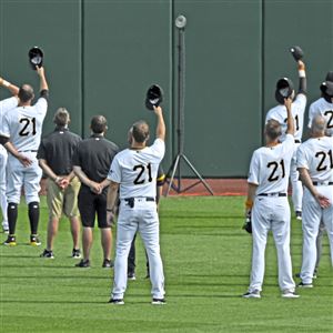 Roberto Clemente Day culminates with ceremony celebrating Jacob Stallings