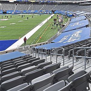 Giants' Julian Love: MetLife Stadium turf 'will be changed' in 2023