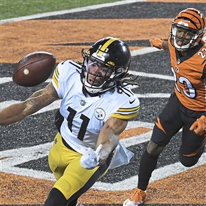 Steelers' struggles evident in 24-10 loss to the Bengals - Behind the Steel  Curtain