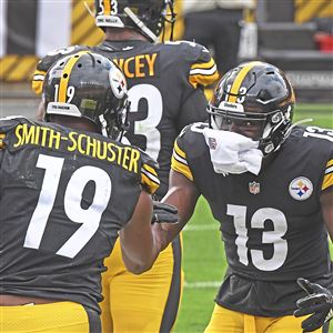 Paul Zeise: Josh Dobbs could give the Steelers run game a spark in the  playoffs