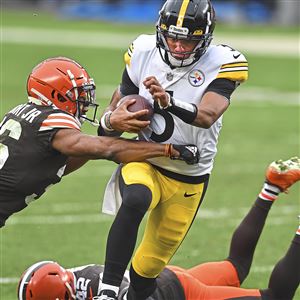 Browns hold on to edge Steelers, playoff rematch set for Sunday night at  Heinz Field