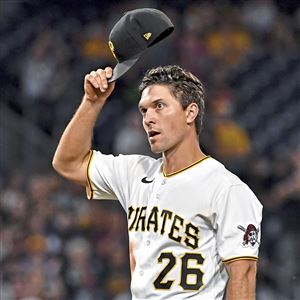 Padres acquire Adam Frazier from Pirates in trade