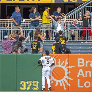 Son Of Former Steelers TE Eric Green Drafted In Family-Friendly First Round  Of 2022 MLB Draft - Steelers Depot