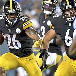 Pittsburgh Steelers quarterback Dwayne Haskins (3) passes against the  Detroit Lions during the second half of an NFL preseason football game,  Saturday, Aug. 21, 2021, in Pittsburgh. (AP Photo/Don Wright Stock Photo -  Alamy