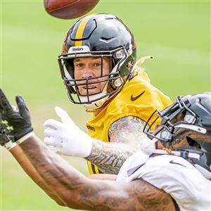 Steelers Injury Updates: Snell Hurts Knee; Claypool Setback?