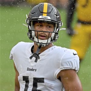 Myles Garrett: 'That was a bull---- play' by Steelers' Chukwuma