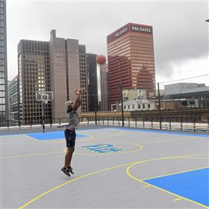 A special place': Rooftop ice rink opens to residents at the former  Kaufmann's store Downtown