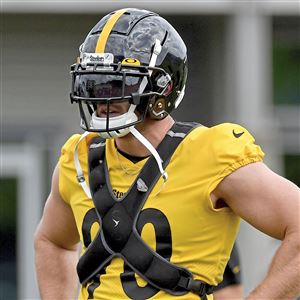 T.J. Watt Signs Contract Extension With Steelers, Reportedly Making Him  NFL's Highest-Paid Defensive Player - CBS Pittsburgh