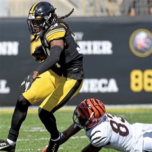 Weekend football betting guide: Why the under is a strong play in  Steelers-Seahawks