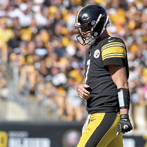 As Aaron Rodgers preps for 'strange' rare meeting with Ben Roethlisberger,  Steelers' situation may serve as cautionary tale