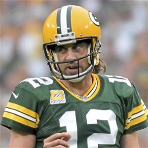 12: Aaron Rodgers' Legendary Green Bay Packers Career - Hardcover