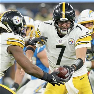 The Steelers will have their hands full with Justin Herbert in Week 11 -  Behind the Steel Curtain