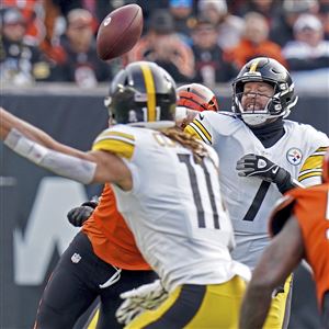 Roethlisberger sporting some bling