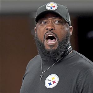 Tearful Mike Tomlin, Steelers watch trying season slip away