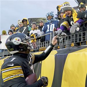 Steelers fans relish, celebrate Ben Roethlisberger in final weeks