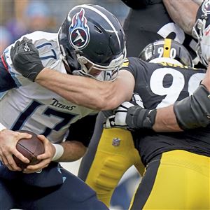 Cameron Sutton forces fumble against the Titans, Joe Haden dives for the  fumble recovery 