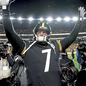 The stuff of legends: Big Ben comes off bench to save Steelers