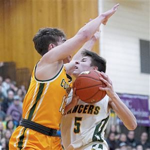 Steelers Great Aaron Smith to Coach Boys Basketball at Eden Christian