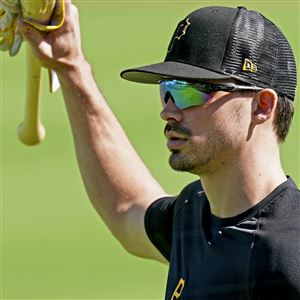 Paul Zeise: Pirates' handling of Bryan Reynolds makes little sense