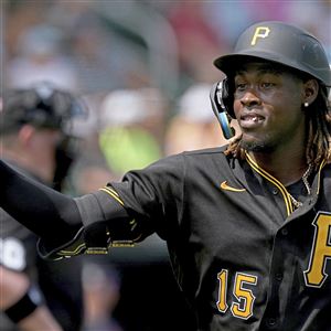 After wrist injury, Canaan Smith-Njigba eager to 'grind' and force his way  into Pirates' outfield mix