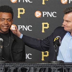 Pirates' latest roster reshaping bumps outfielder Cal Mitchell