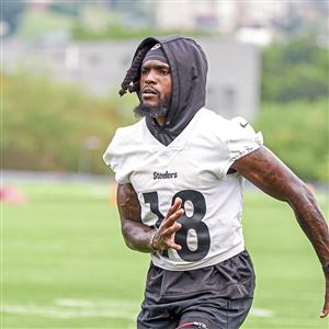 Steelers OGs Kendrick Green, James Daniels Struggle In 2022