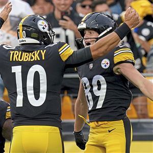 Steelers WR Gunner Olszewski offers Chase Claypool unique postgame  celebration