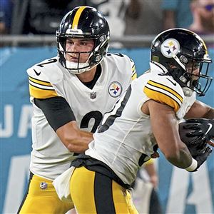 Pickett shines vs starters, Steelers top Jags in preseason - The San Diego  Union-Tribune