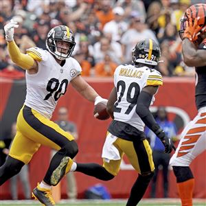 Buffalo Bills quarterback Josh Allen (17) pulls away from Pittsburgh  Steelers linebacker Alex Highsmith (56) during an NFL preseason football  game against the Pittsburgh Steelers in Pittsburgh, Sunday, Aug. 20, 2023.  (AP