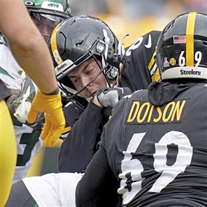 Steelers QB report card: Pickett shows flashes in loss