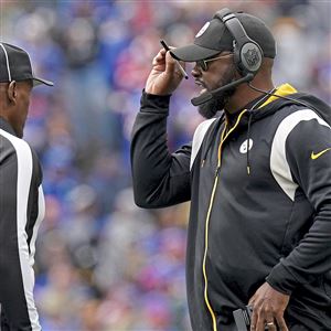 Emotions boil over in frustrated Steelers locker room following 35