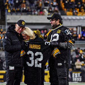 What channel is Pittsburgh Steelers game today? (12/24/2022) FREE LIVE  STREAM, Time, TV vs. Raiders on Christmas Eve