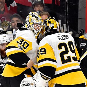 Fleury or Murray? Penguins coach non-committal on Game 4 goalie