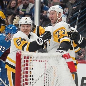 Winter Classic 2023: Penguins' Tristan Jarry replaced by Casey DeSmith  after suffering apparent injury