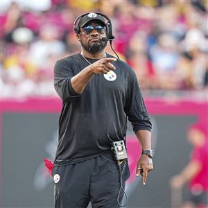 Mike Tomlin, Steelers doing their best to shut out the noisy preseason hype  ahead of opener