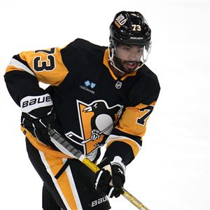 Penguins' power play, NHL roster plans beginning to take shape in 'next  phase' of training camp