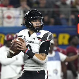 McShay Early 2022 Mock Draft: Steelers Select Cincinnati QB Desmond Ridder  16th Overall - Steelers Depot