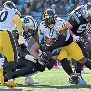 Gerry Dulac: Steelers' safe and steady approach pays off in win over  Panthers