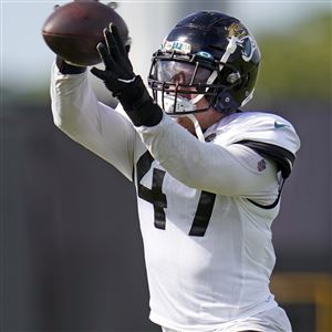 Pittsburgh Steelers quarterback Dwayne Haskins (3) passes against the  Detroit Lions during the second half of an NFL preseason football game,  Saturday, Aug. 21, 2021, in Pittsburgh. (AP Photo/Don Wright Stock Photo -  Alamy