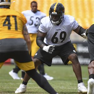 Steelers' Kevin Dotson NFL's top pass blocking guard according to PFF -  Behind the Steel Curtain