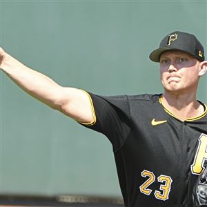 Rule 5 pick Jose Hernandez, potentially Pirates' lone lefty with Jarlin  Garcia out, embracing opportunity